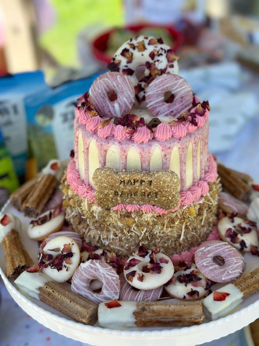 Doughnut Cake